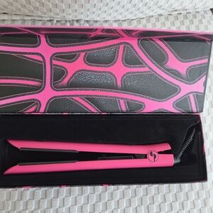 Pink Far-Infra Hair Straightner